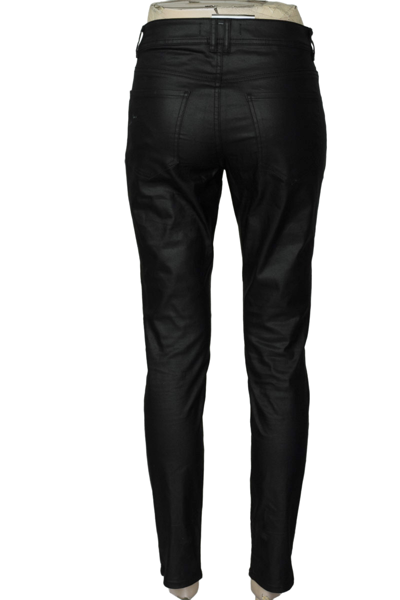 Pantalones color Negro - Rifle Jeans