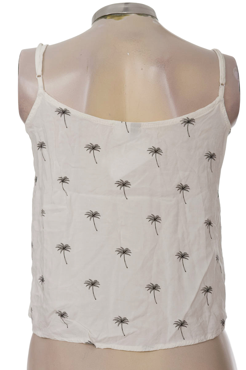 Top / Camiseta color Blanco - Divided by H&M