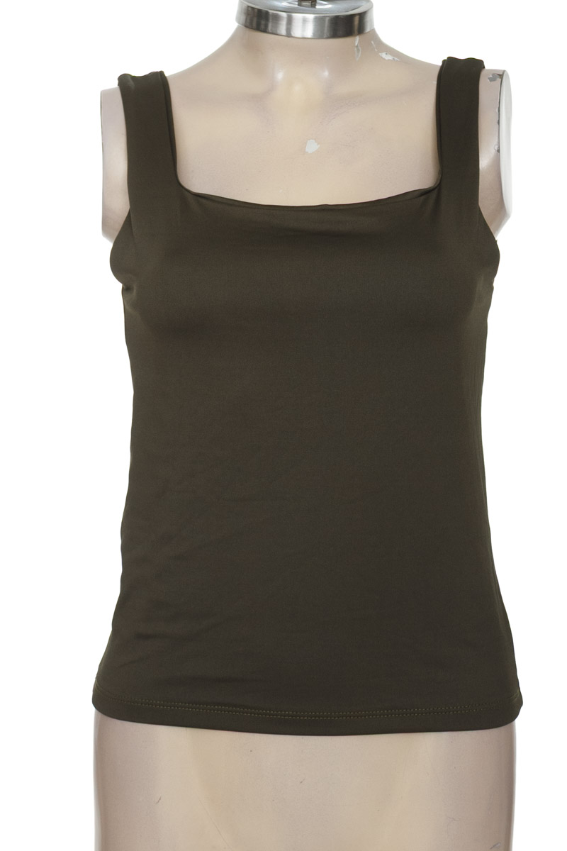 Top / Camiseta color Verde - Color Blue
