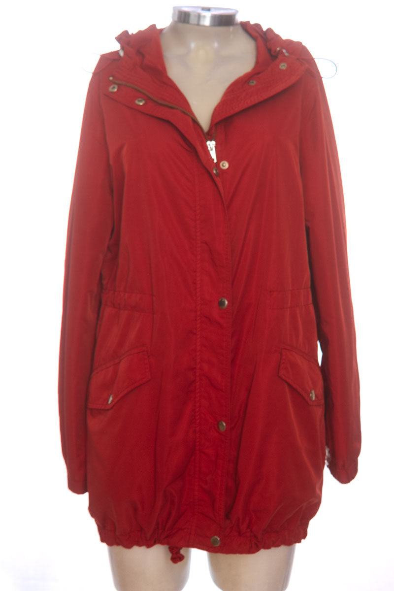 Chaqueta / Abrigo color Naranja - Forever 21