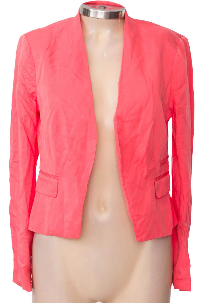 Chaqueta / Abrigo color Fucsia - BEBE