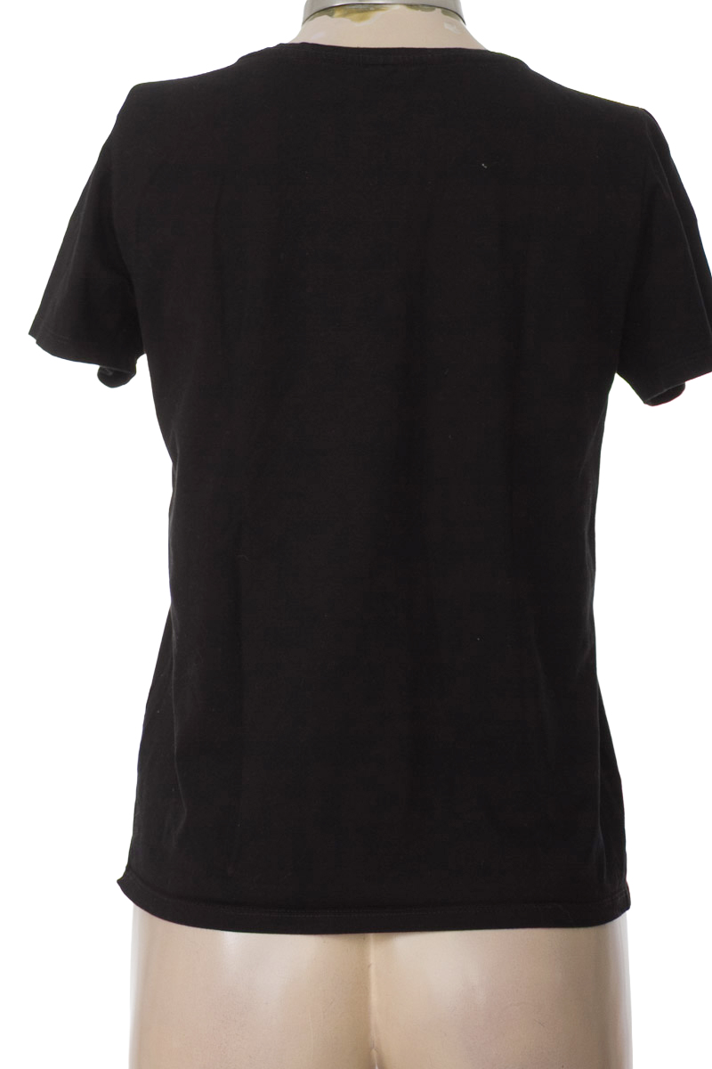 Top / Camiseta color Negro - Totto
