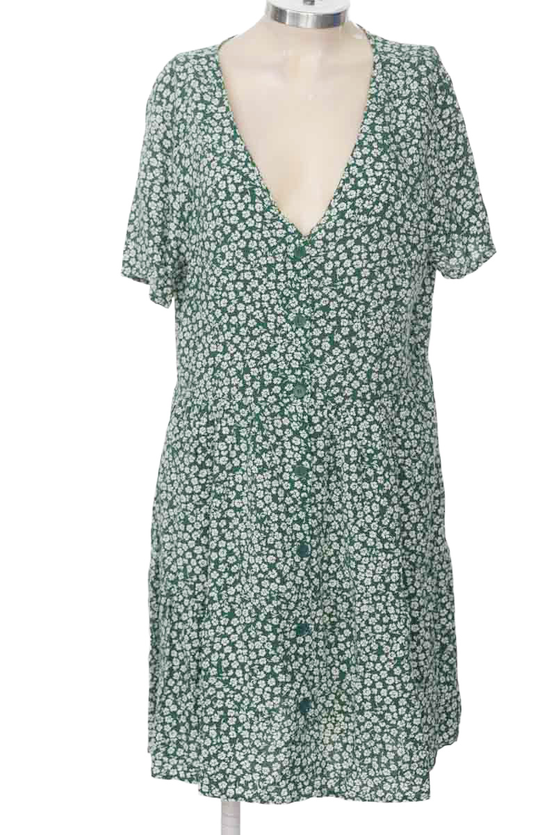 Vestido / Enterizo color Verde - Divided by H&M