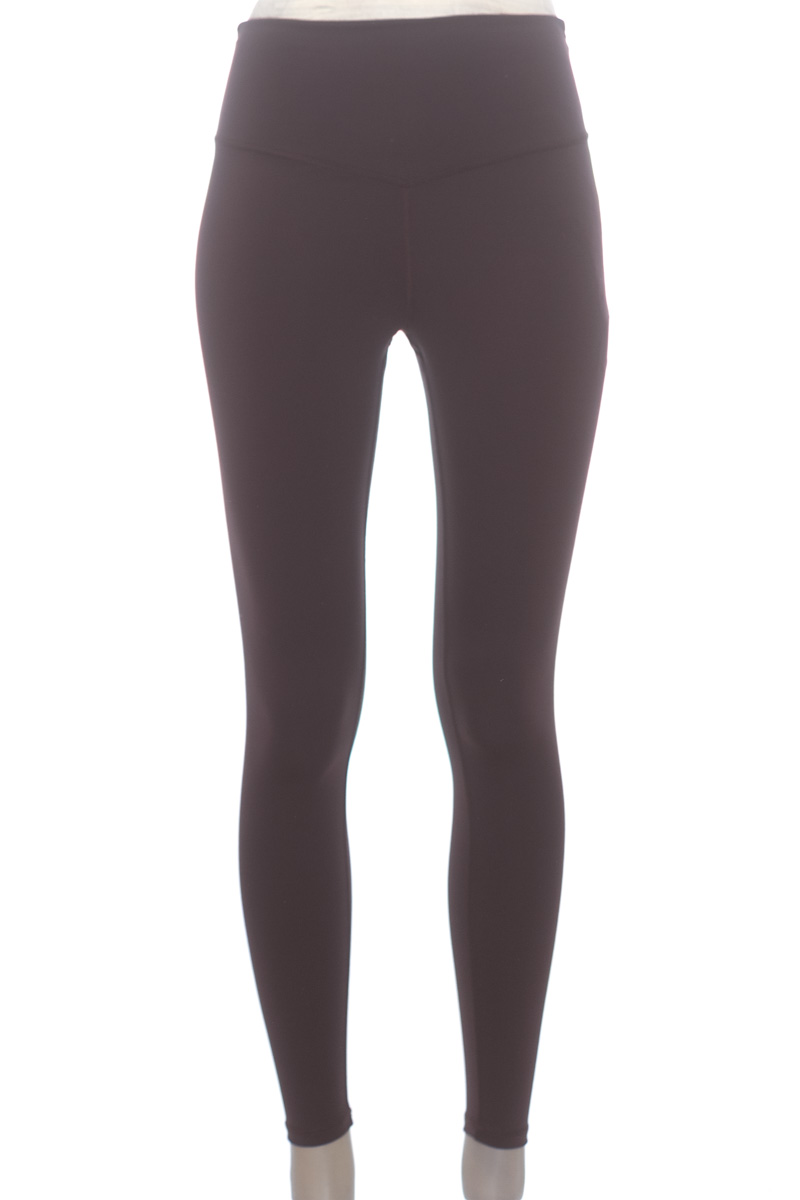 Ropa Deportiva / Salida de Baño color Café - H&M