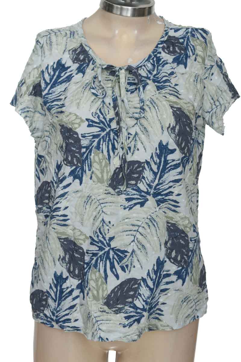 Top / Camiseta color Azul - Closeando