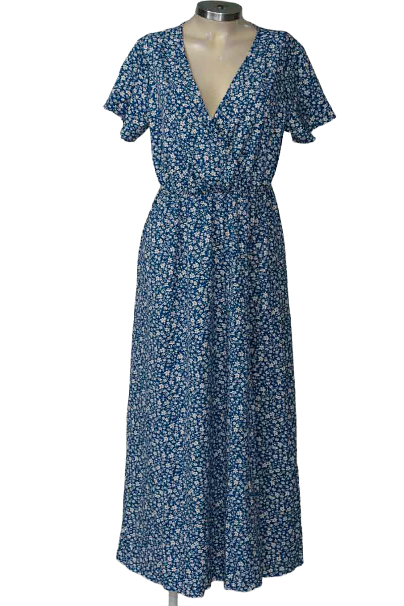 Vestido / Enterizo color Azul - Closeando