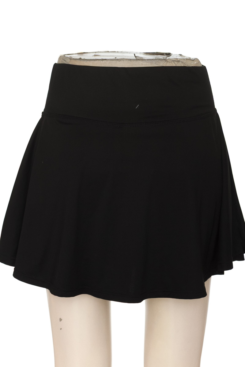 Ropa Deportiva / Salida de Baño color Negro - Closeando