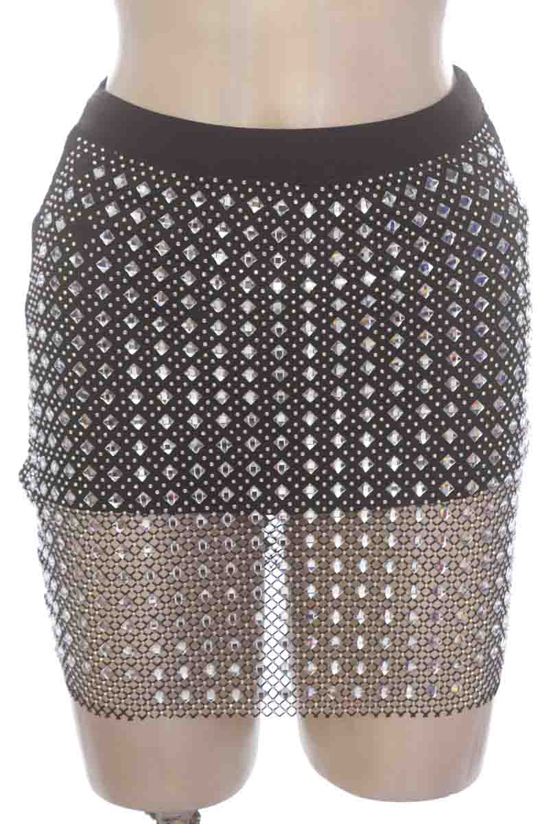 Falda color Negro - Closeando