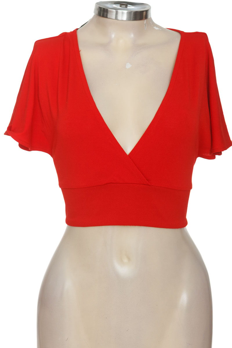 Top / Camiseta color Rojo - Divided by H&M