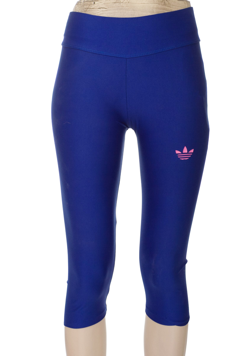 Ropa Deportiva / Salida de Baño color Azul - Closeando