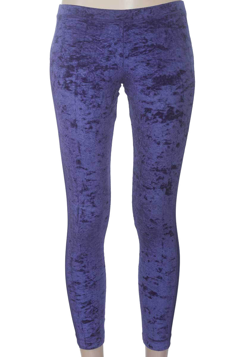 Ropa Deportiva / Salida de Baño color Morado - Adidas