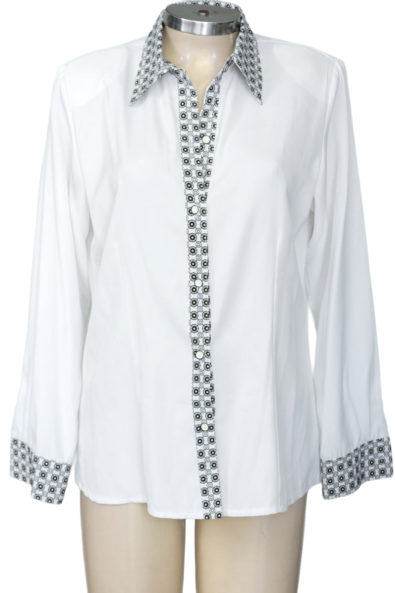 Blusa color Blanco - NAYDU