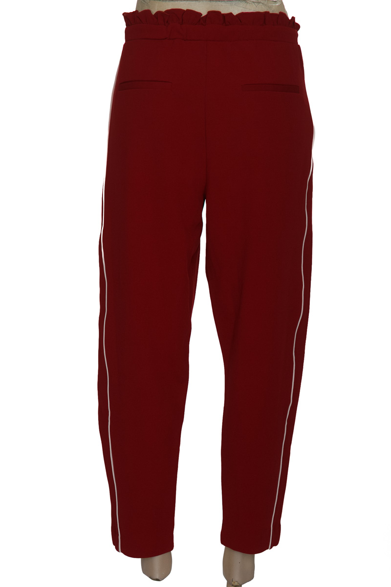 Pantalones color Rojo - Jennyfer