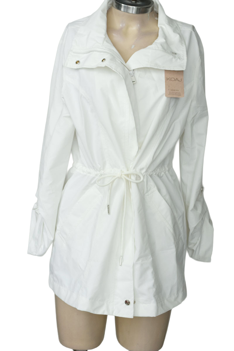 Chaqueta / Abrigo color Blanco - Koaj