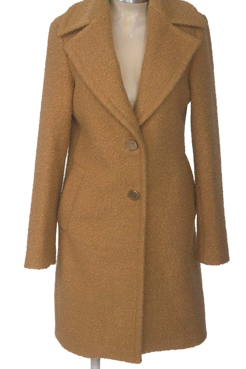 Chaqueta / Abrigo color Beige - Stella Hernández