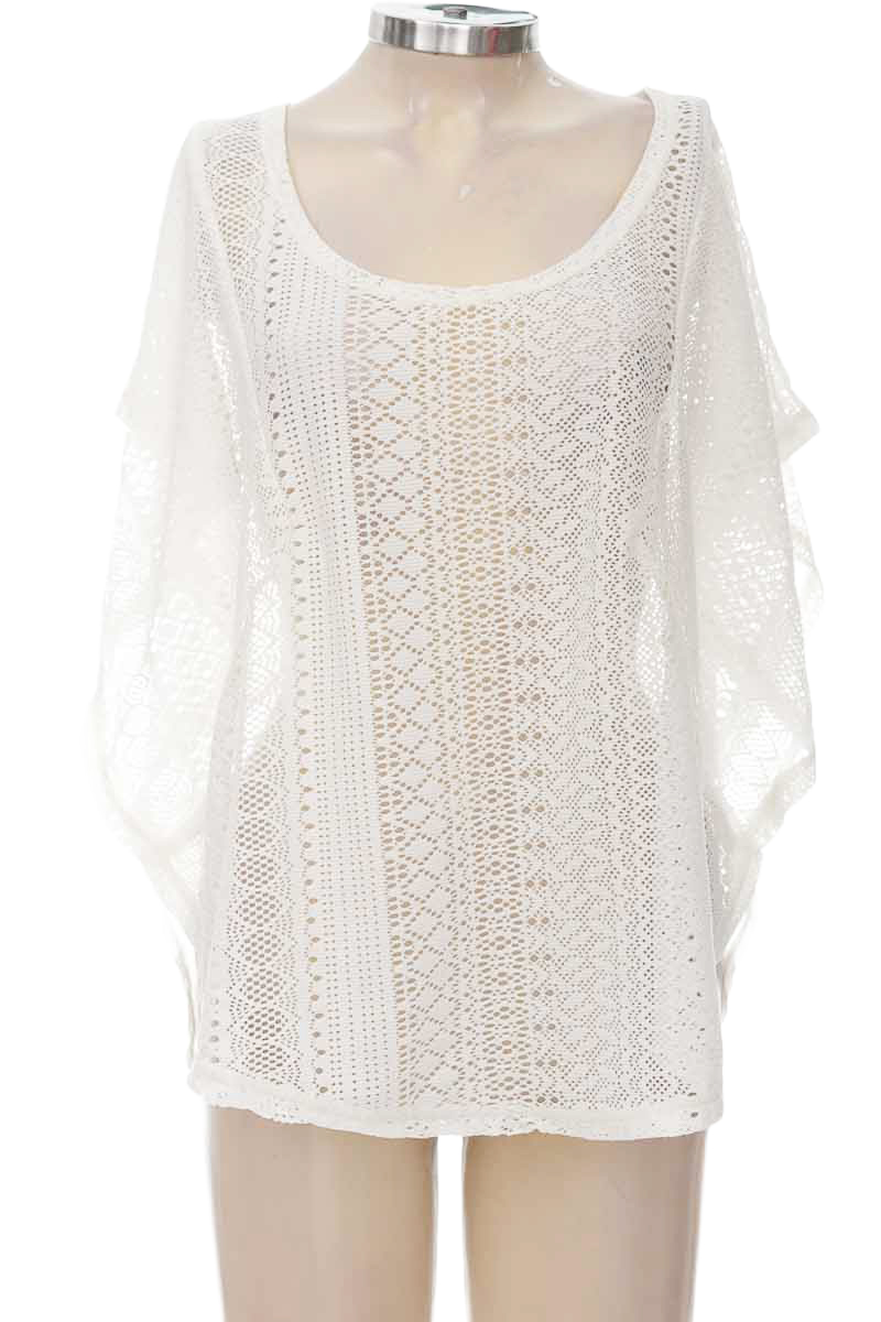 Ropa Deportiva / Salida de Baño color Blanco - Carmel