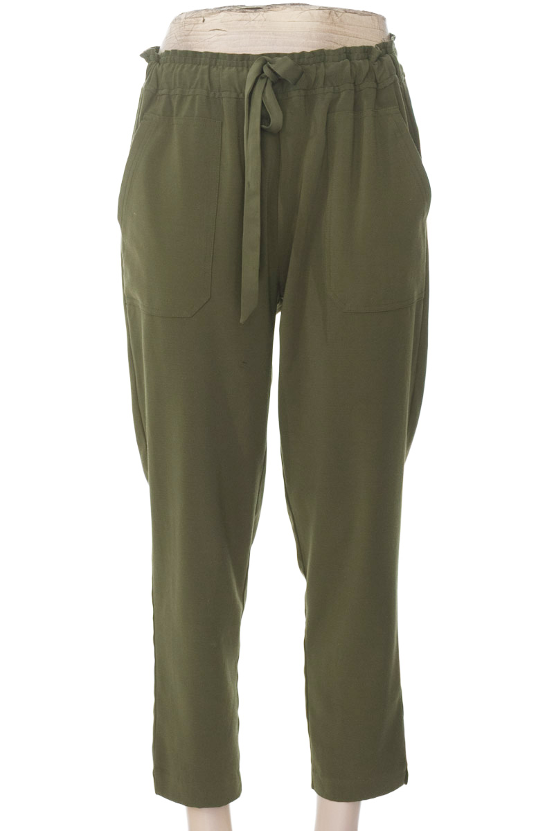 Pantalones color Verde - Basement