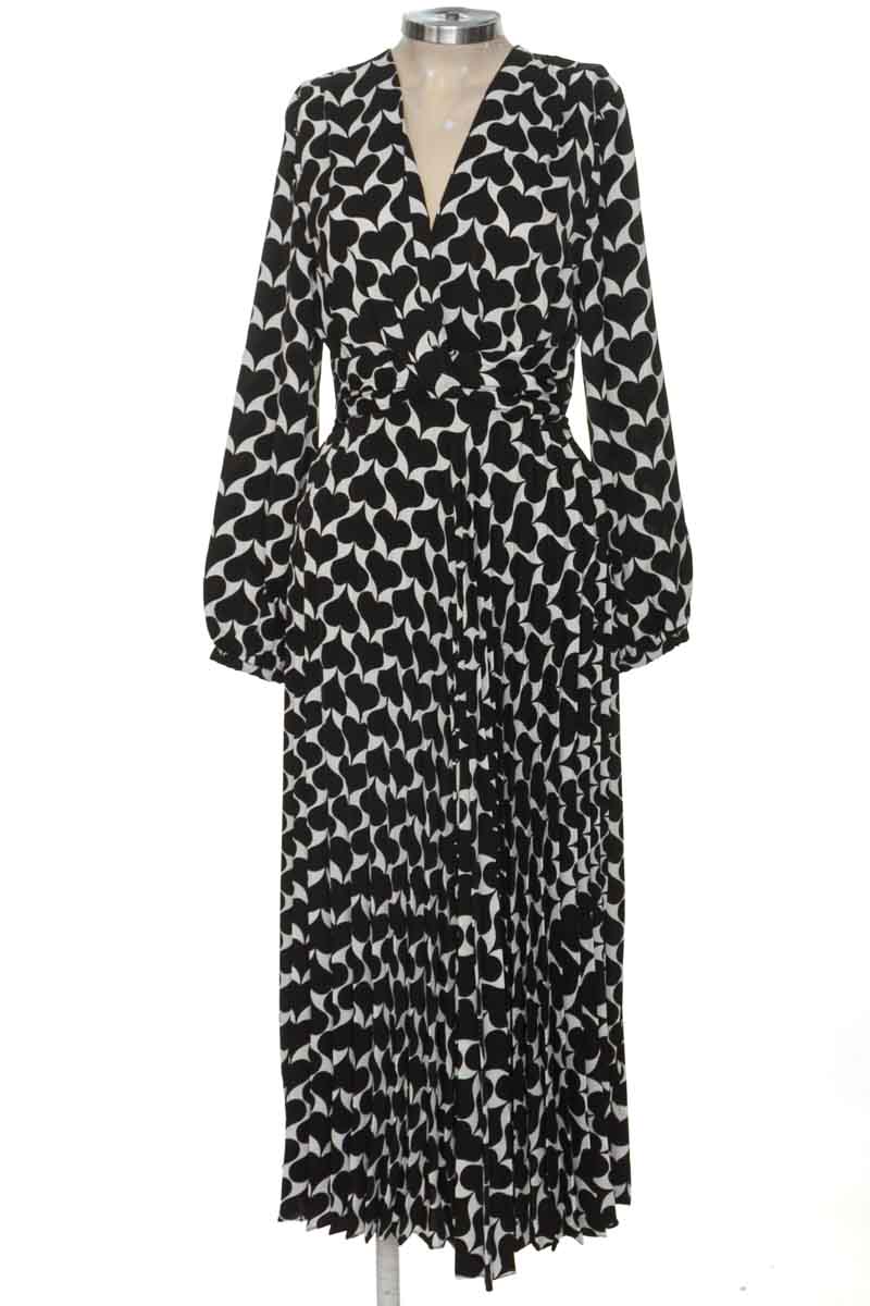 Vestido / Enterizo color Negro - Sfera