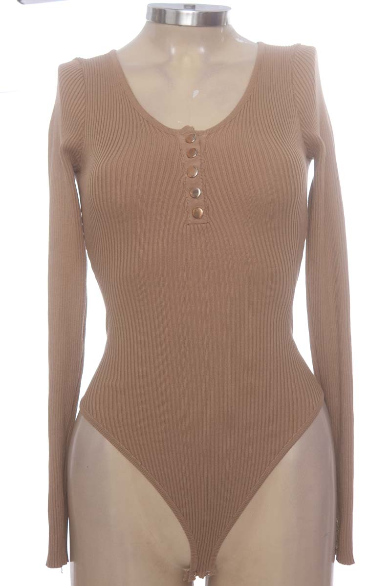 Top / Camiseta color Beige - Believe