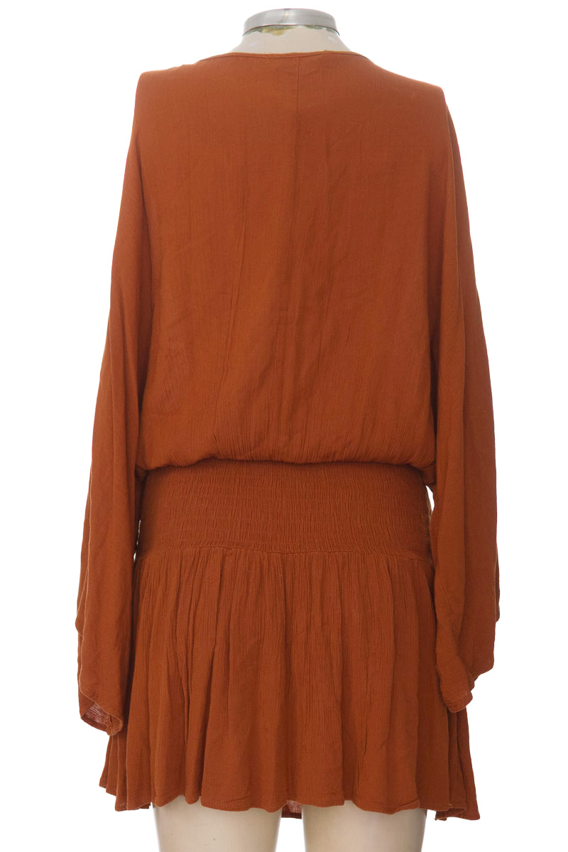 Vestido / Enterizo color Café - Forever 21