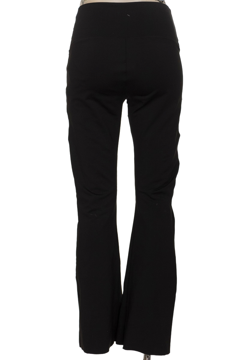 Ropa Deportiva / Salida de Baño color Negro - Lincrock