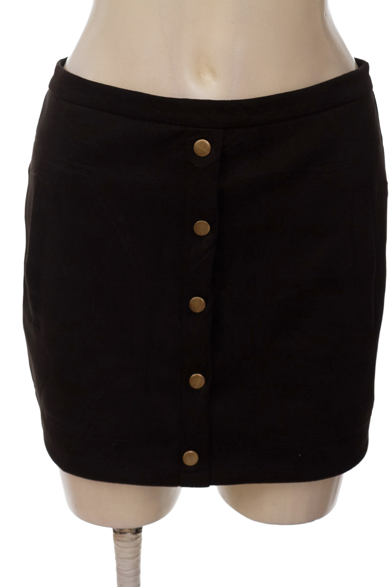 Falda color Negro - Closeando