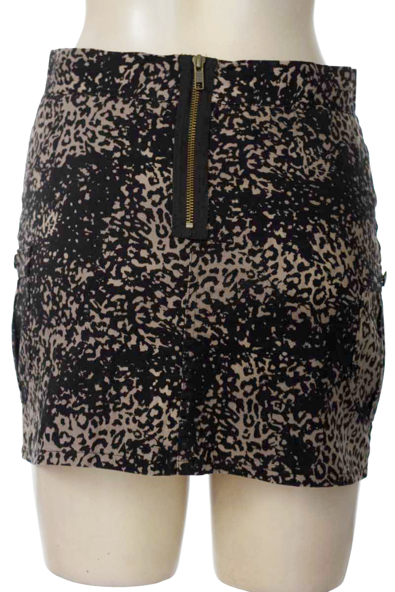 Falda color Negro - Closeando