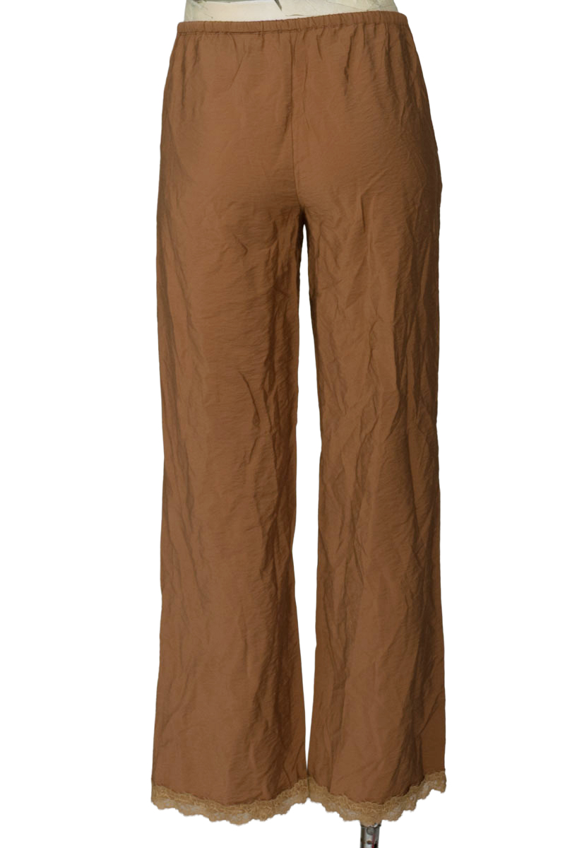 Pantalones color Café - Divided by H&M