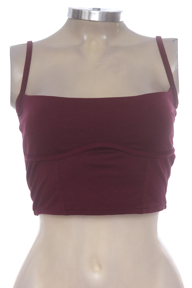 Top / Camiseta color Vinotinto - Real Human