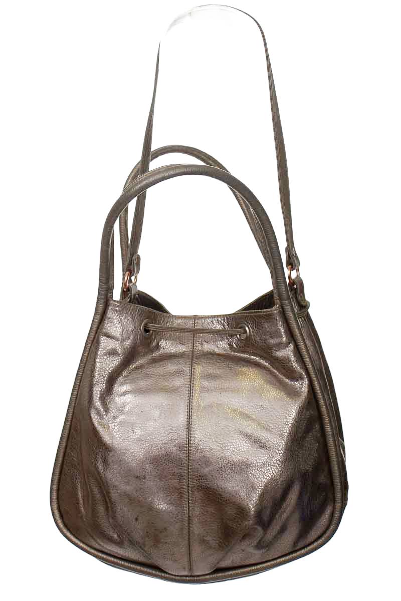 Cartera / Bolso / Monedero color Plateado - Patricia Mejia