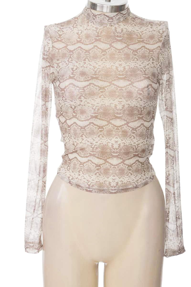 Top / Camiseta color Gris - Karibik