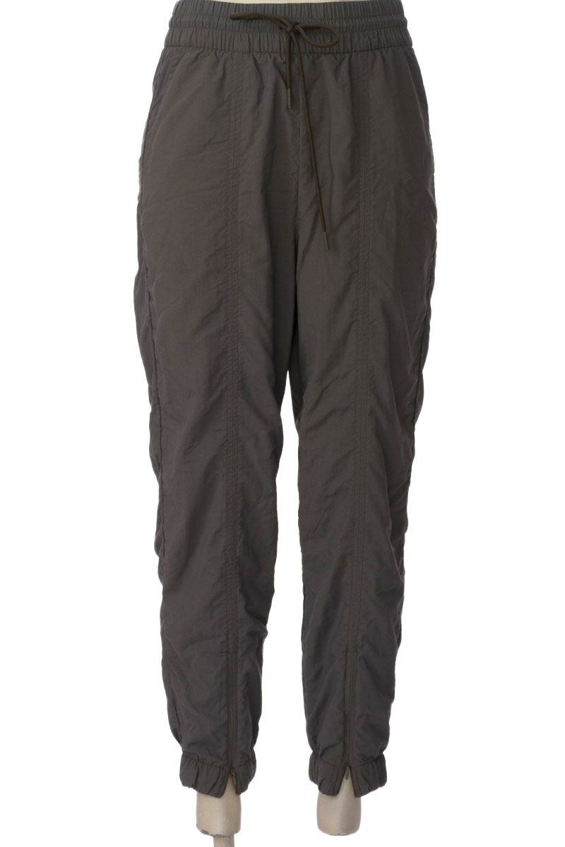 Ropa Deportiva color Gris - GAP