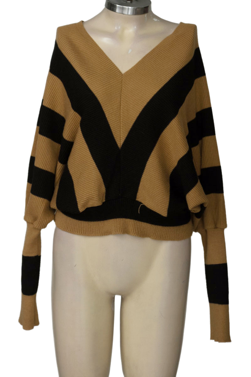 Sweater color Café - Closeando