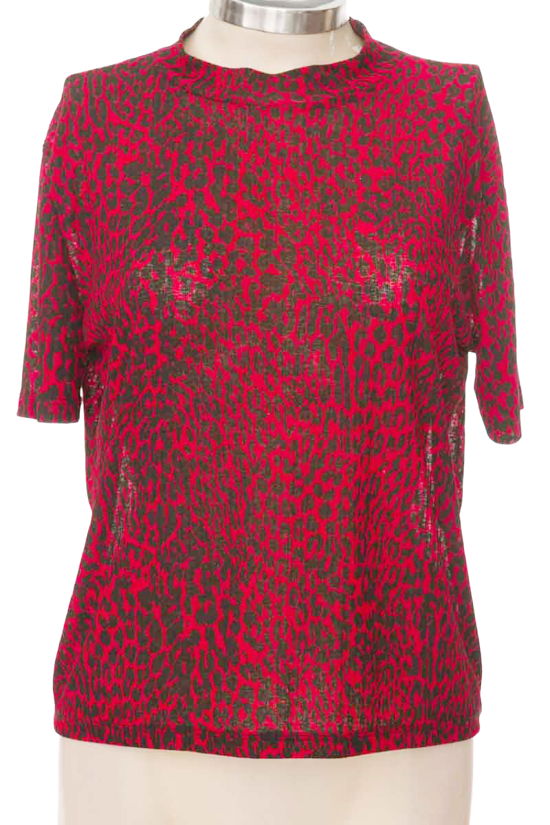Top / Camiseta color Rojo - Zara