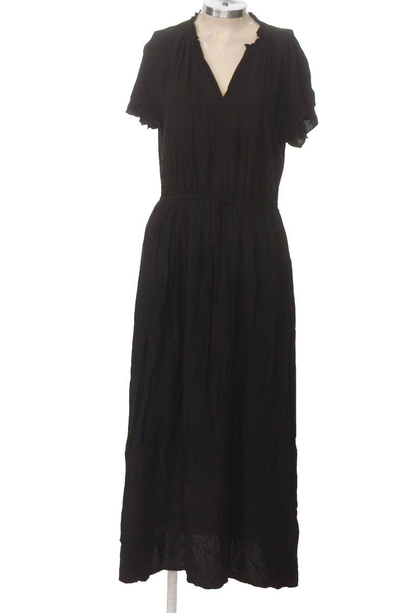 Vestido / Enterizo color Negro - RAGGED