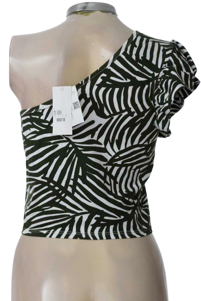 Top / Camiseta color Verde - Carmel
