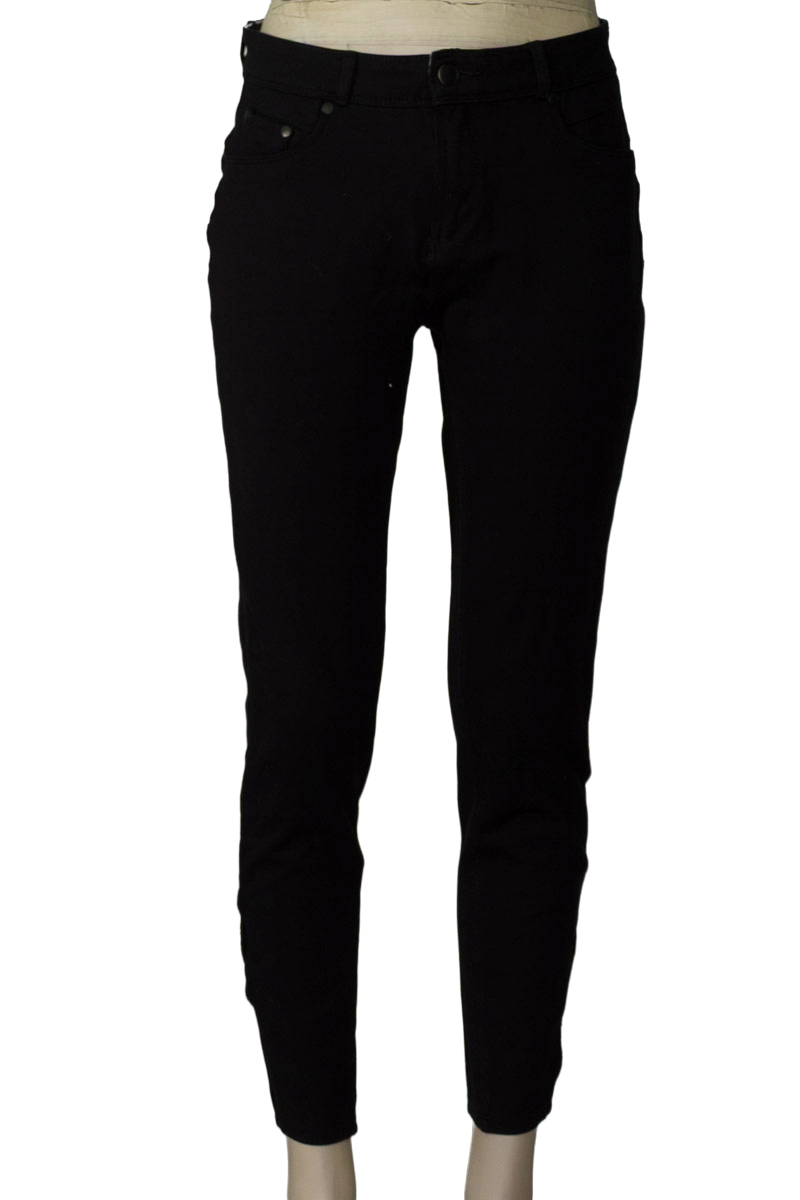 Pantalones color Negro - Suko