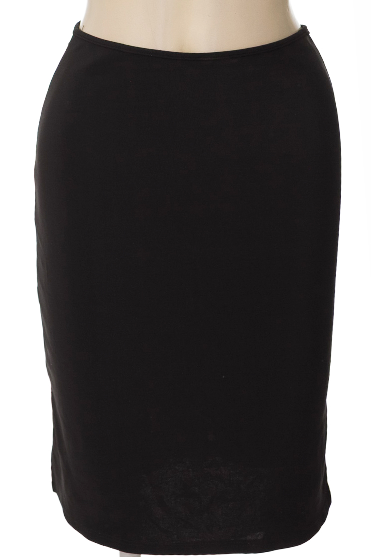 Falda color Negro - Closeando