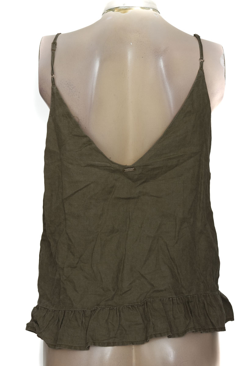 Top / Camiseta color Verde - Chevignon