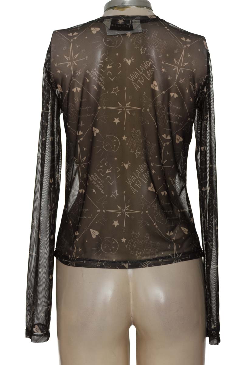 Top / Camiseta color Negro - Juliana Sanchez