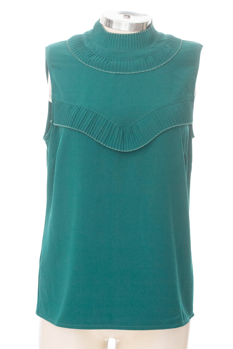Top / Camiseta color Verde - Punto Blanco