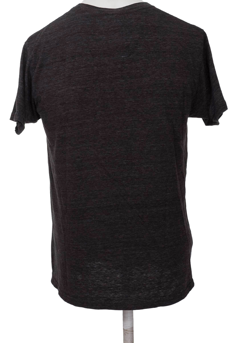 Camiseta color Gris - Closeando