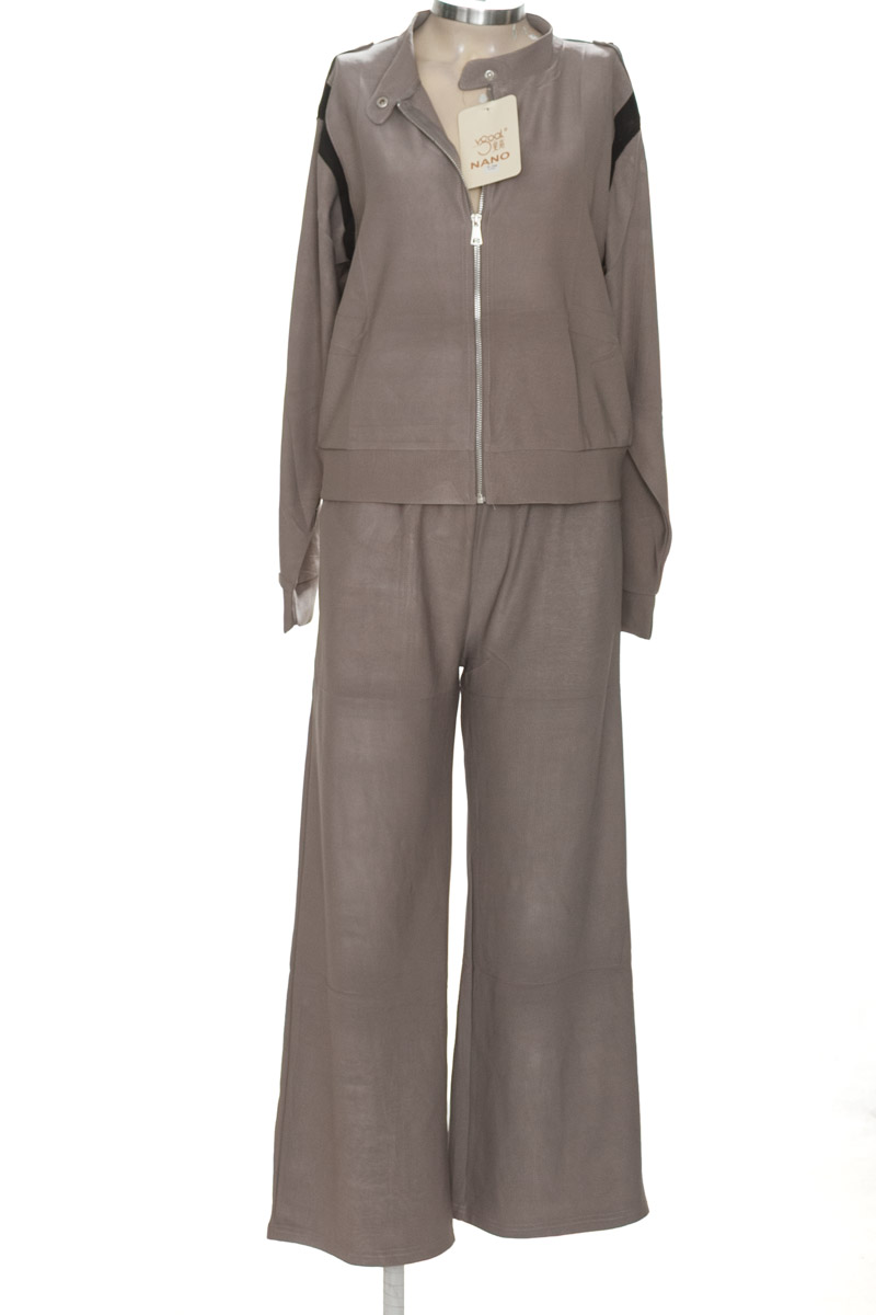 Vestido / Enterizo color Gris - Closeando