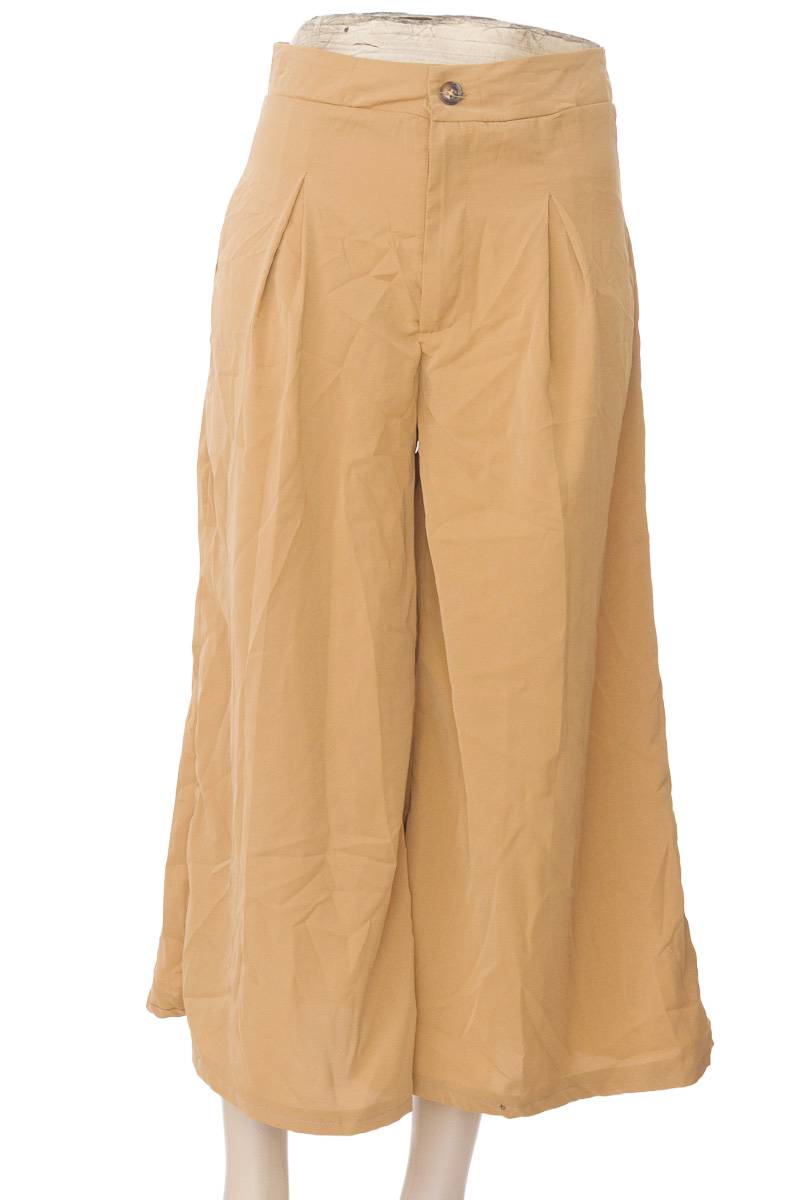 Pantalones color Beige - Closeando