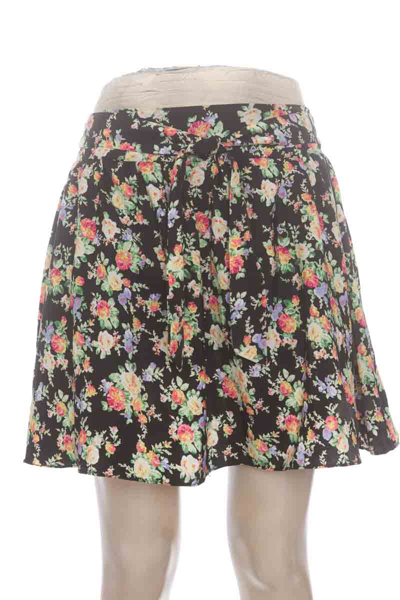 Short color Negro - Red & Aaple