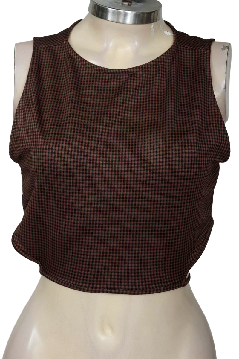 Top / Camiseta color Café - Closeando