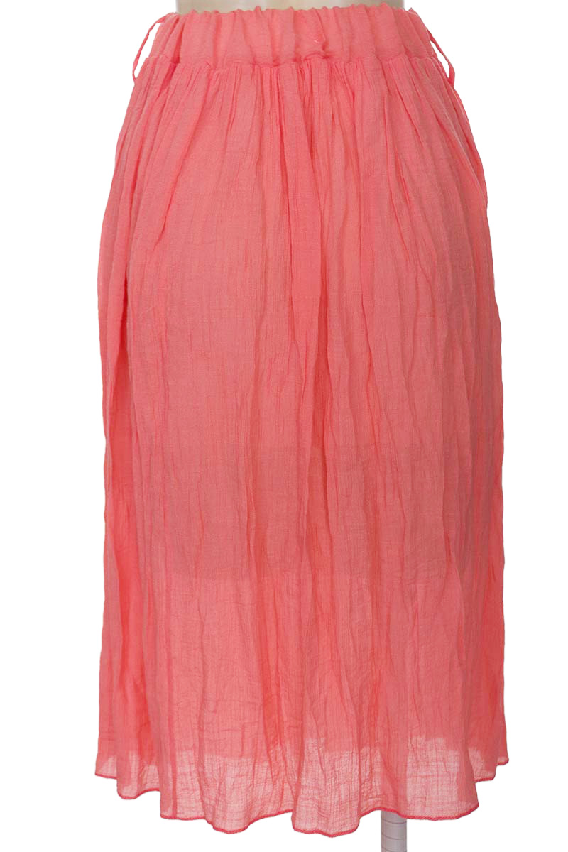 Falda color Rosado - Closeando