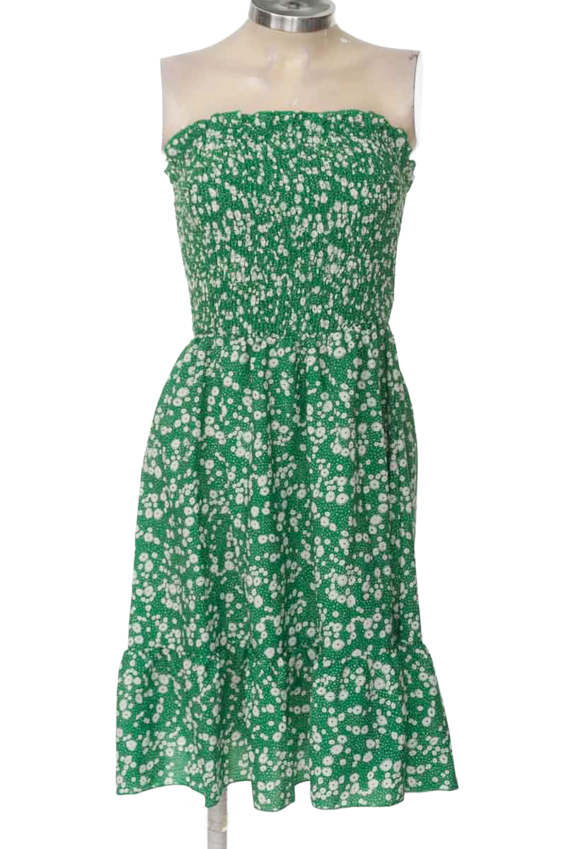 Vestido / Enterizo color Verde - Closeando