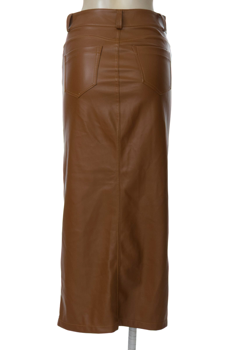 Falda color Café - Closeando