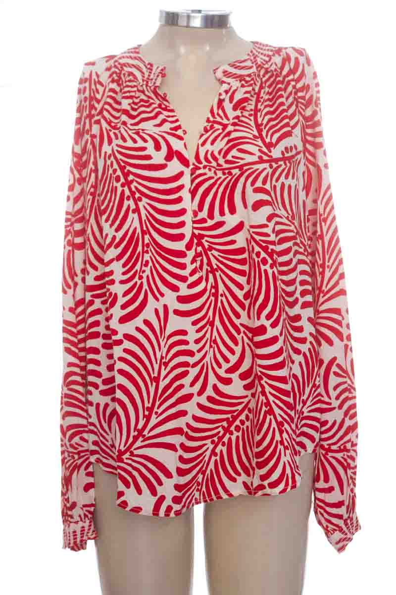 Top / Camiseta color Rojo - H&M